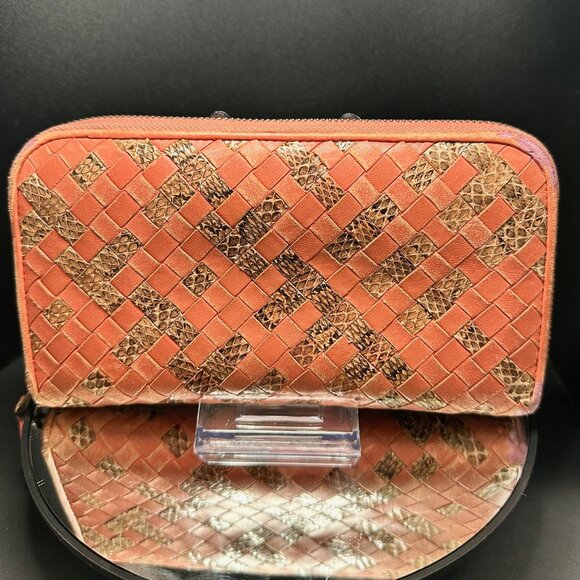 Bottega Veneta Intrecciato Snake Skin Zip Around Wallet - EUC - Picture 1 of 9